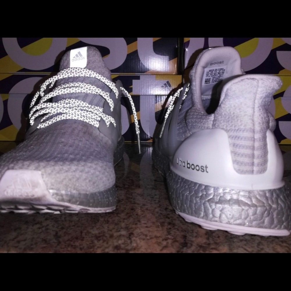 Ultraboost 3.0 crystal white silver boost